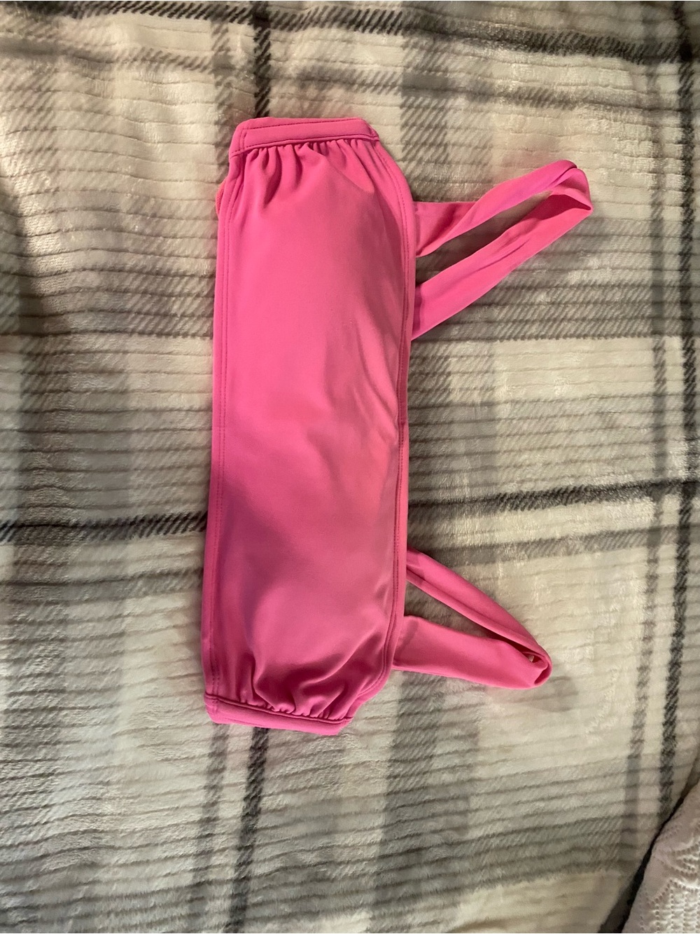 Women’s pink swim top